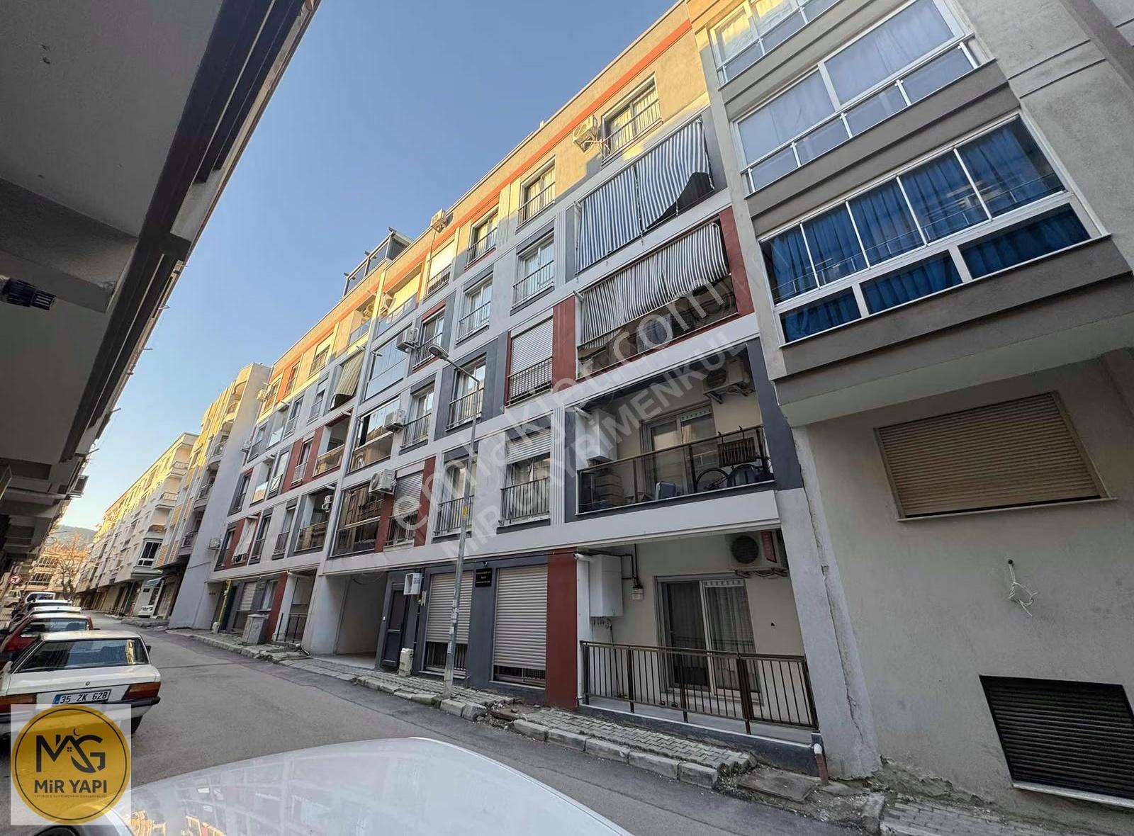 *mir'den Gaziemir Meydanda 77m² Eşyalı Doğalgazlı 1+1 Daire* - Görsel 17