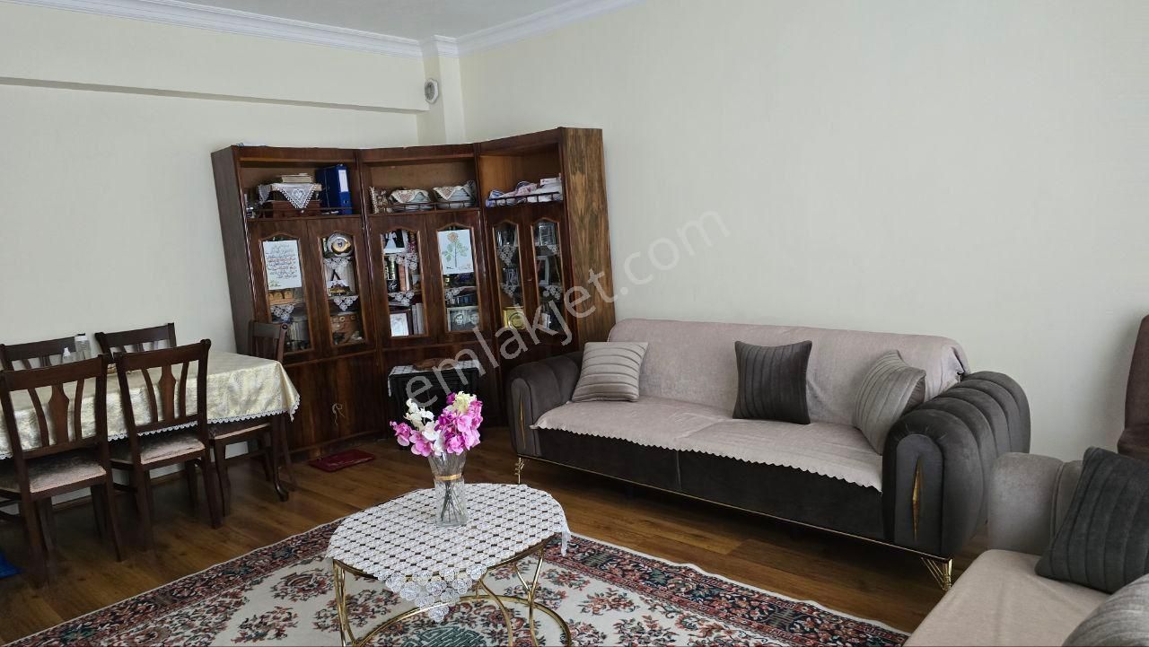 Geniş Oturumlu Sahibinden Satılık - Görsel 2