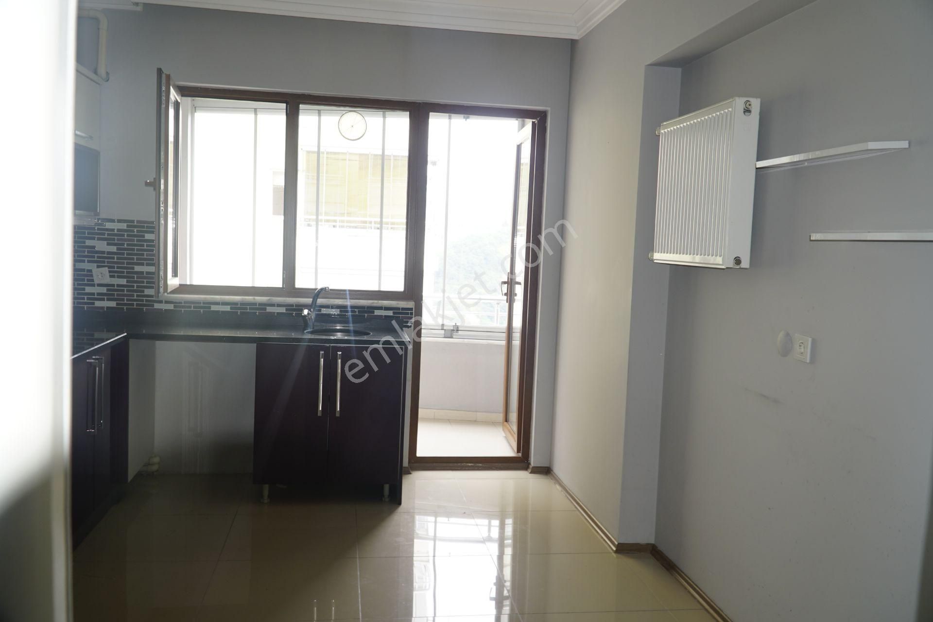 Çukurcayır Mahallesinde Satlık Lüx Daire - Görsel 20