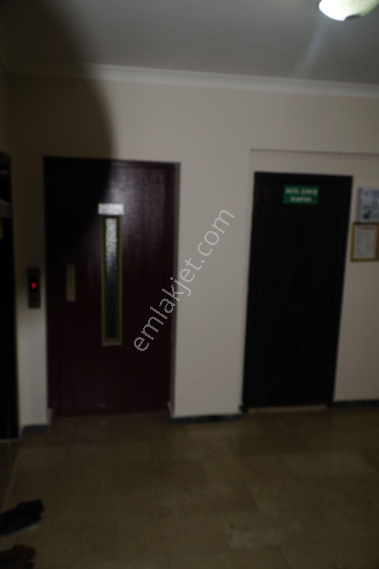 Çukurcayır Mahallesinde Satlık Lüx Daire - Görsel 22