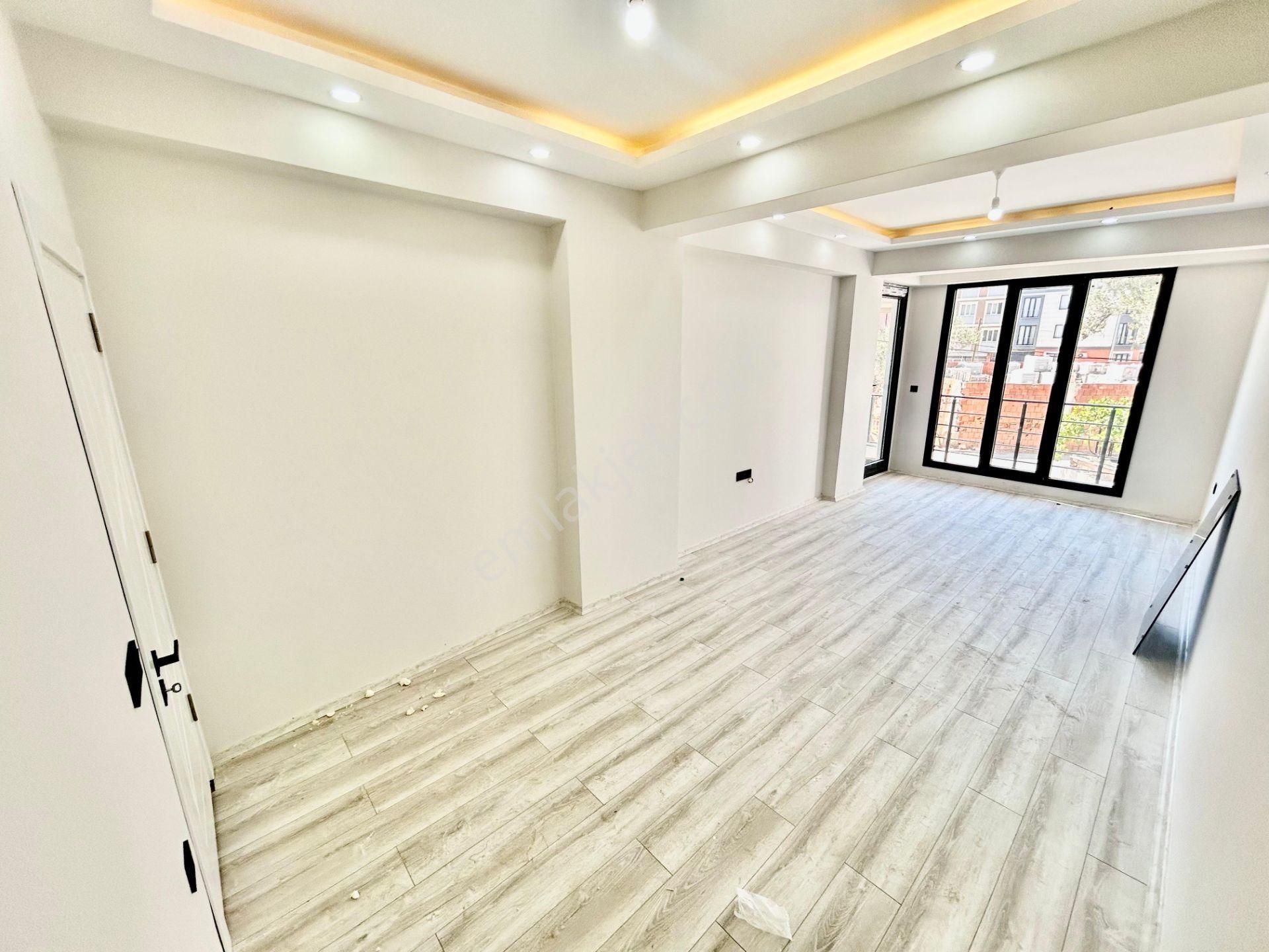 Yüksel'den Satılık Kadıköyde Ayrı Mutfaklı Kapalı Otoparklı Lux 2+1 Daire - Görsel 4
