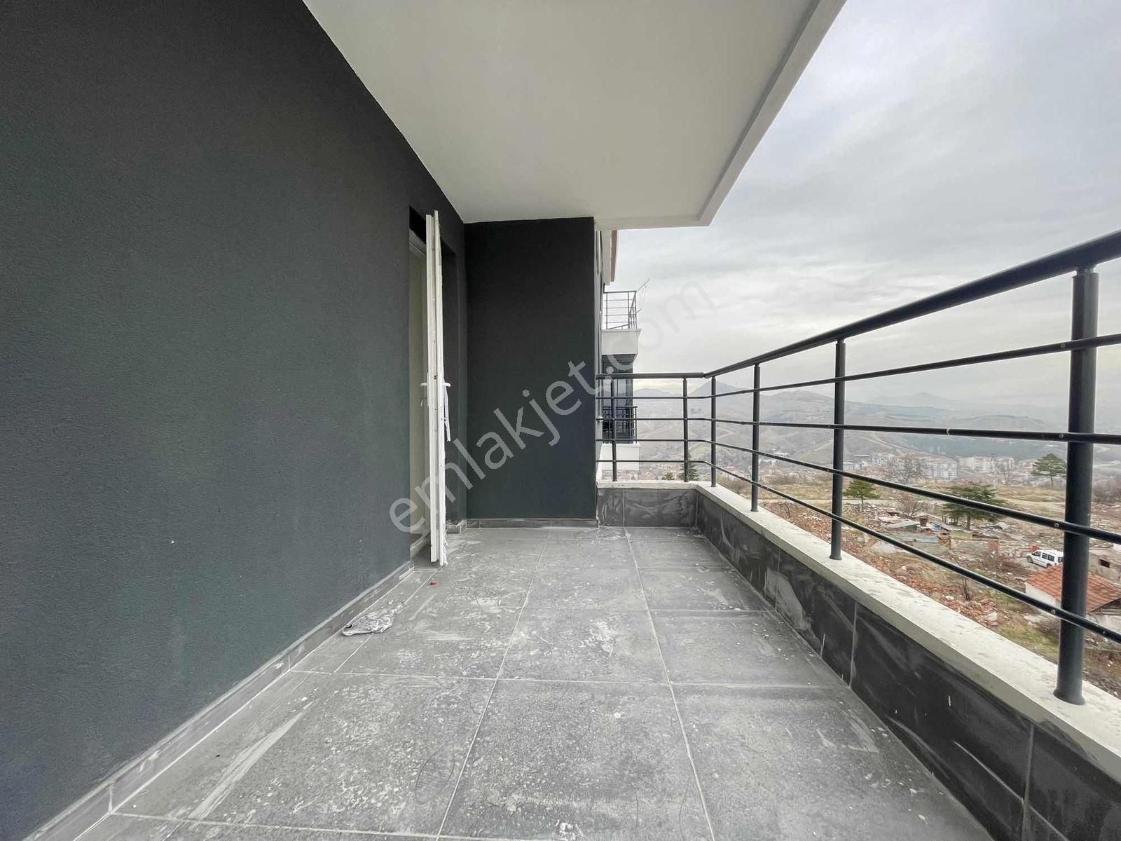 ▃tek Bloklu Site'de 9.kat Ankara Manzaralı Dublex Daire!▃ - Görsel 7