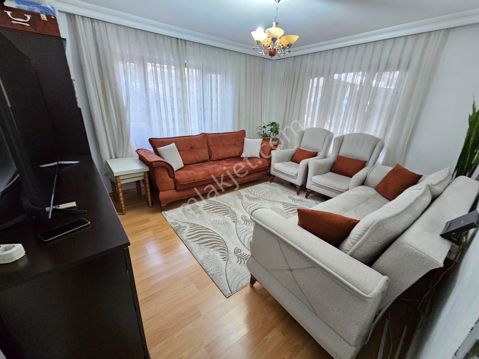 Karapürçekte 2+1 Yandan Giriş Kat Konumlu Eyüp Cami Yakını Satılık Daire - Görsel 12