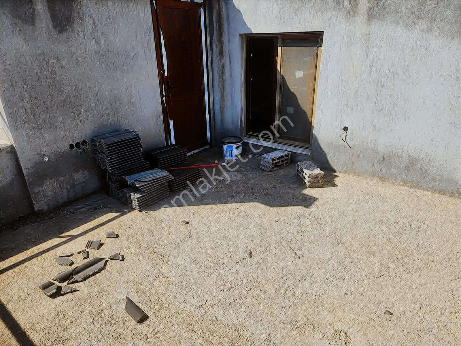 Mordoğan Emlaktan Kamukentte 478 Ada İleri Kabası Bitmiş Yazlık - Görsel 15