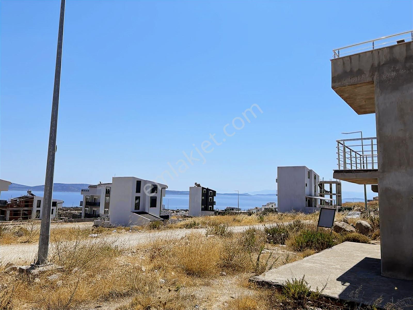 Mordoğan Emlaktan Kamukentte 478 Ada İleri Kabası Bitmiş Yazlık - Görsel 11