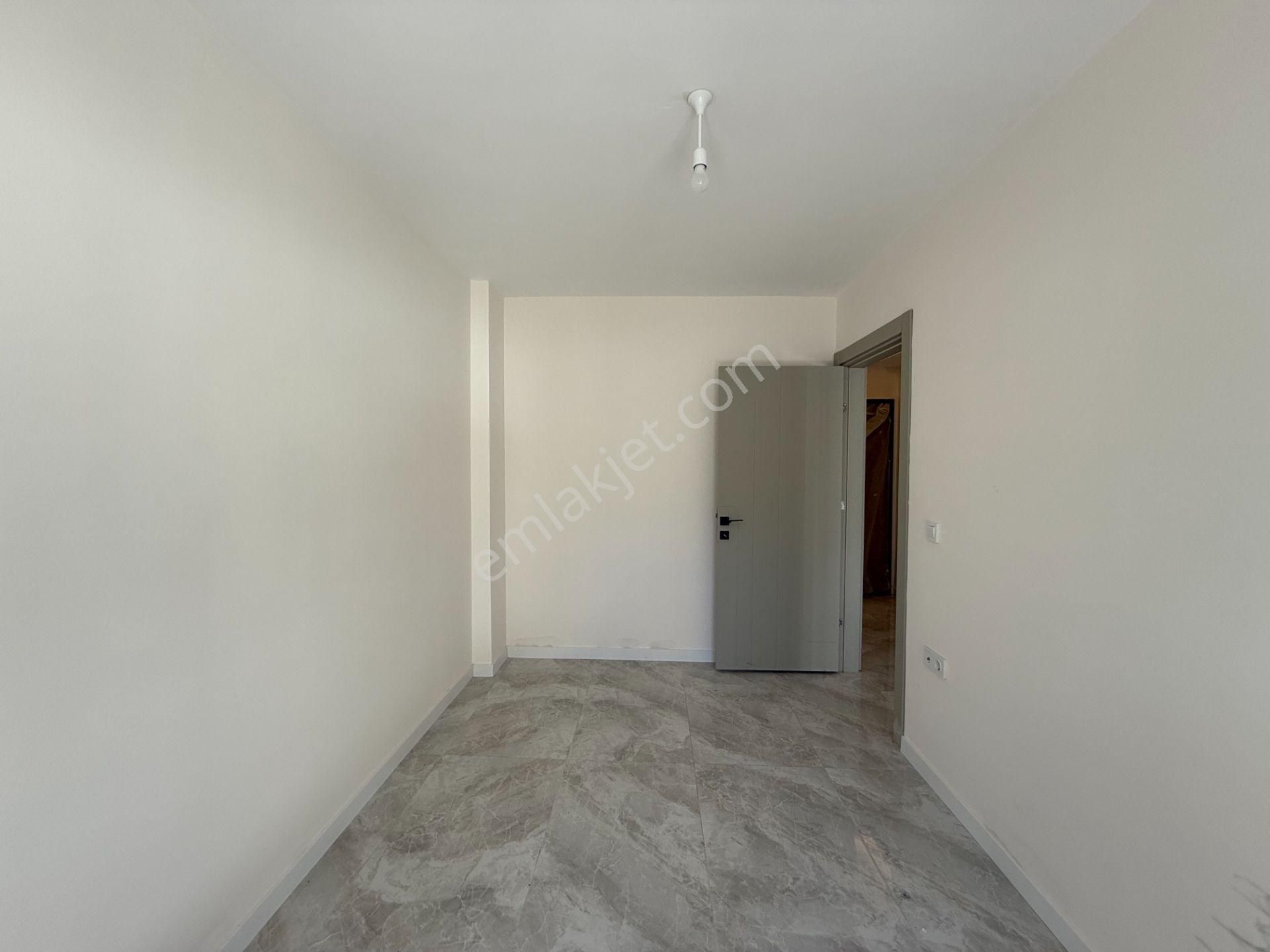 Camikebir’de Merkezde Kış Bahçeli 1+1 - Görsel 9