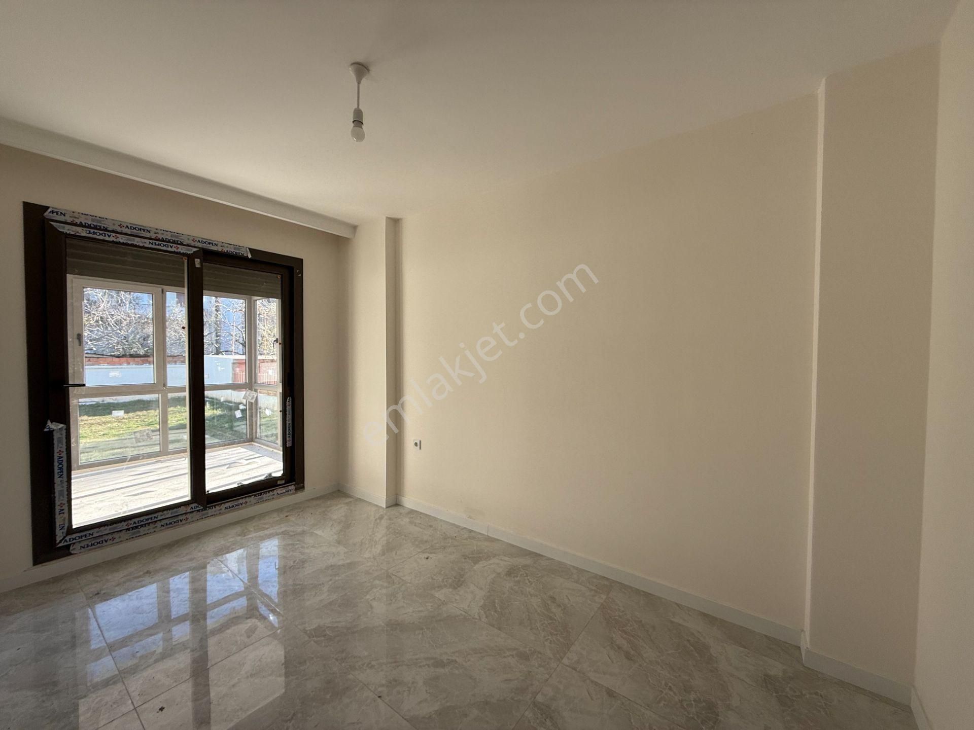 Camikebir’de Merkezde Kış Bahçeli 1+1 - Görsel 11