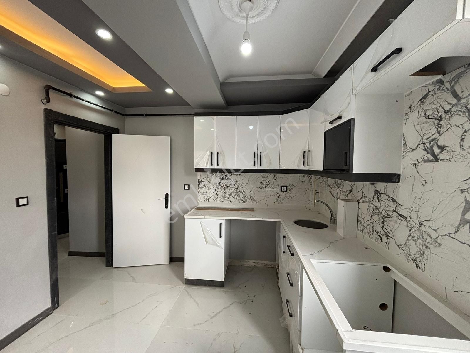 Fa Özbir'den Bağlıkta Ön Cephe Kat Mülkiyetli 2+1 Satılık Daire - Görsel 28