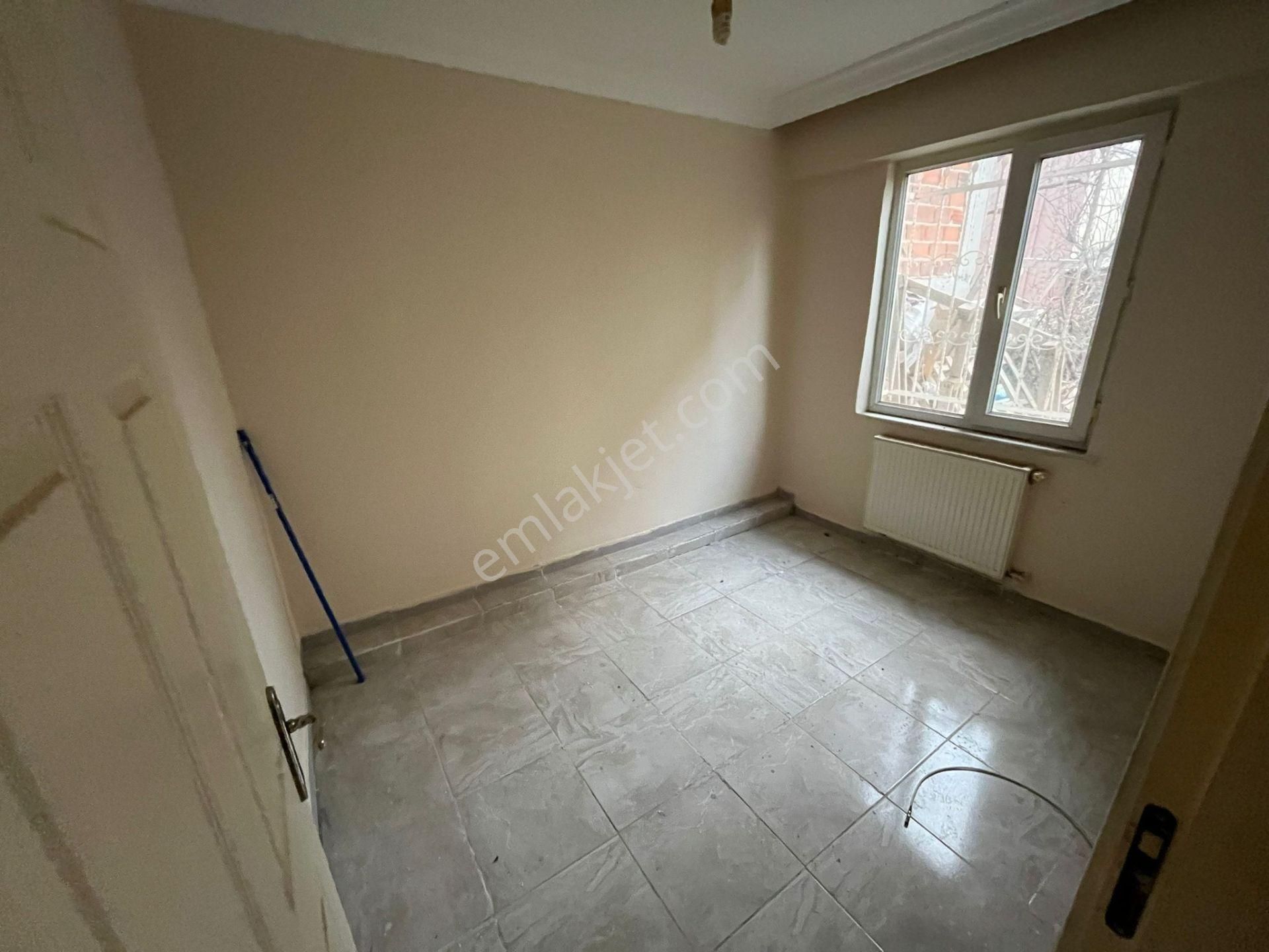 Nusratıye Mahallesı 1+1 Kıralık Bodrum Daire - Görsel 5