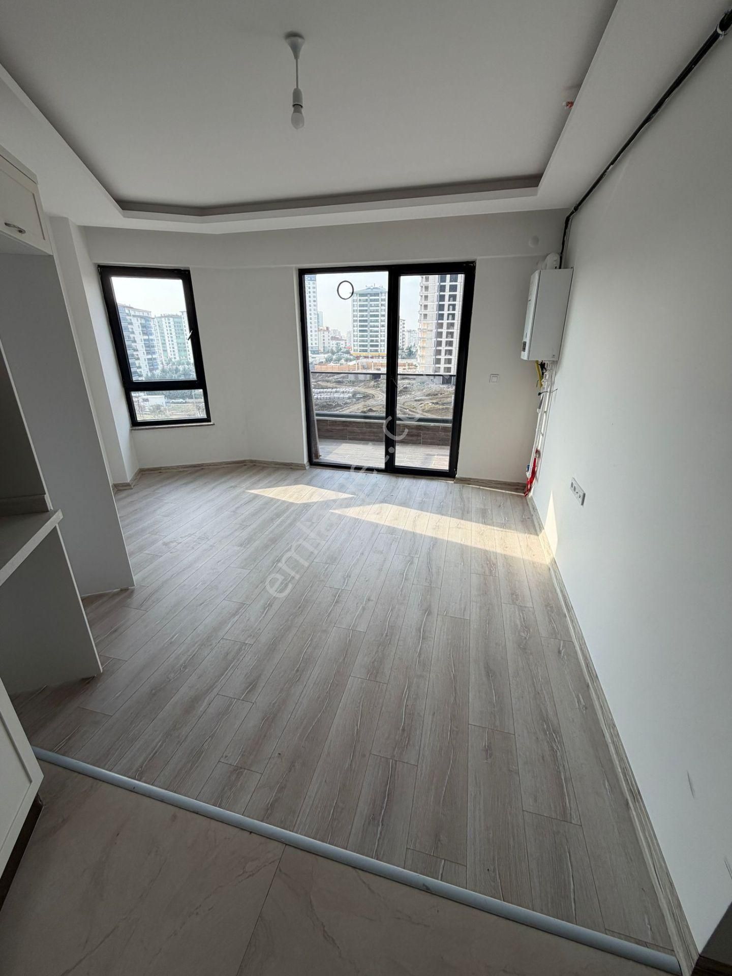 Batıkent Turgut Özal Mah. Bulvar Cephe 1+1 Satılık Konut - Görsel 4