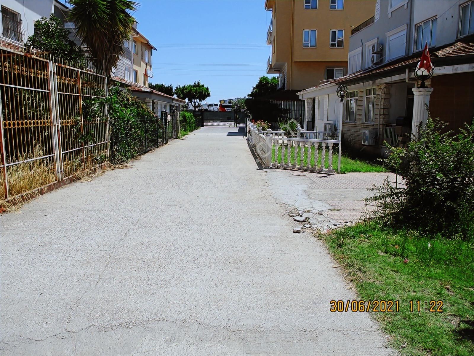 Pınarlıda Müstakil 5+1 Site İçinde Kelepir Villa - Görsel 3