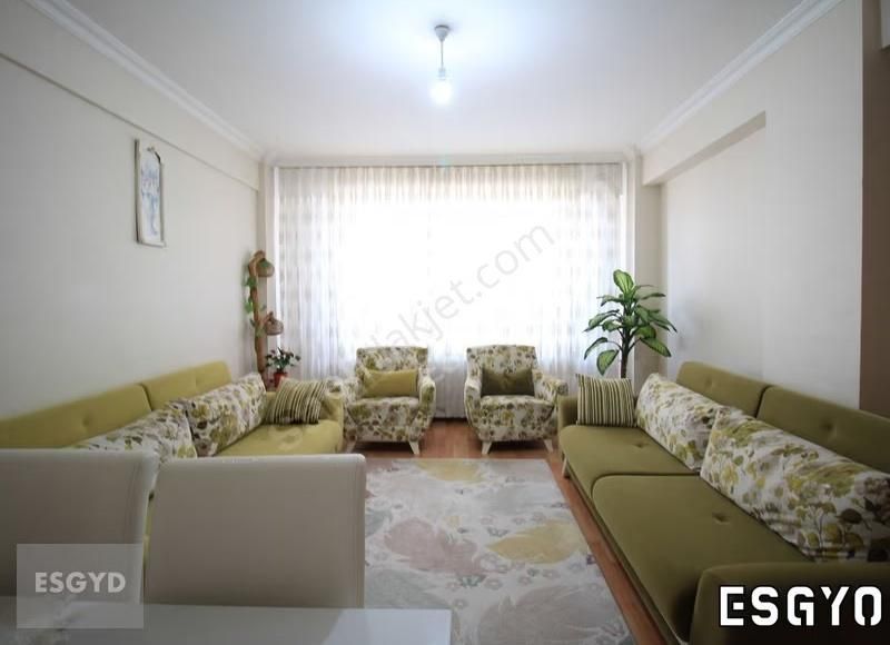 Esgyo'dan Ulusal Egemenlik Bulv. 3+1 Satılık Daire - Görsel 2