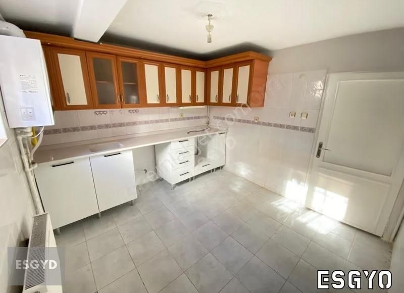Esgyo'dan Atatürk Bulvarı Migros Yakını 2+1 Kiralık Daire - Görsel 29