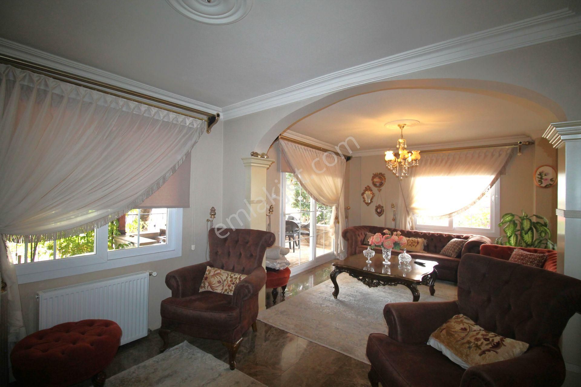 Retro’dan H.okan Merzeci Mah’de Nezih Dubleks B.mutfak 4+1 - Görsel 9