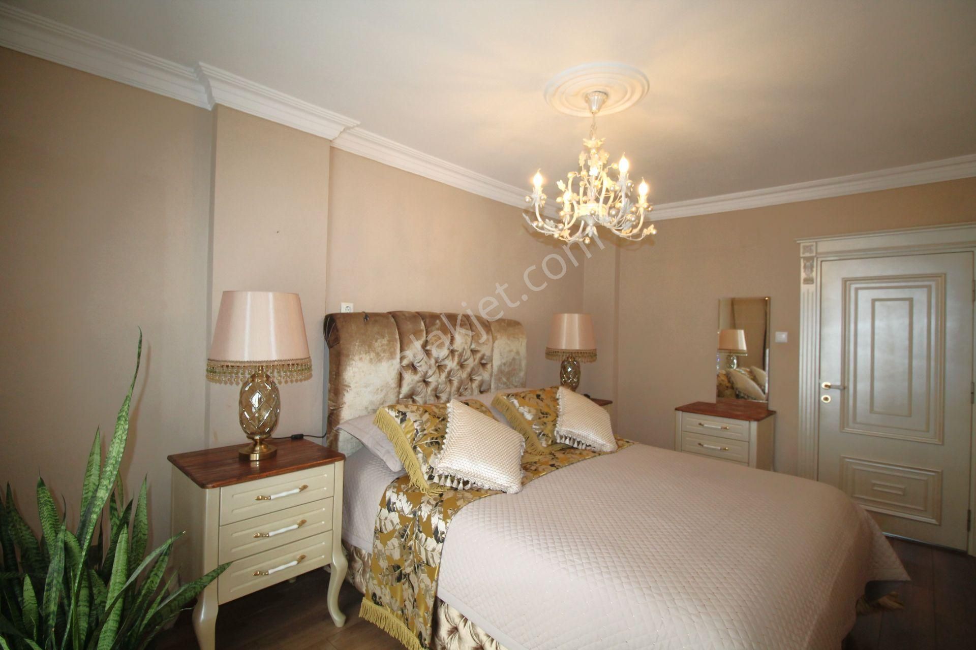 Retro’dan H.okan Merzeci Mah’de Nezih Dubleks B.mutfak 4+1 - Görsel 4