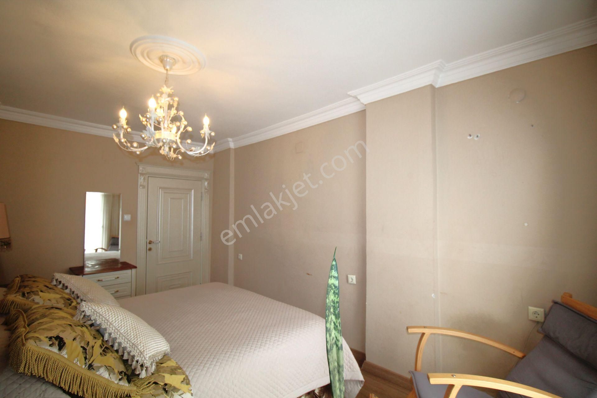 Retro’dan H.okan Merzeci Mah’de Nezih Dubleks B.mutfak 4+1 - Görsel 2