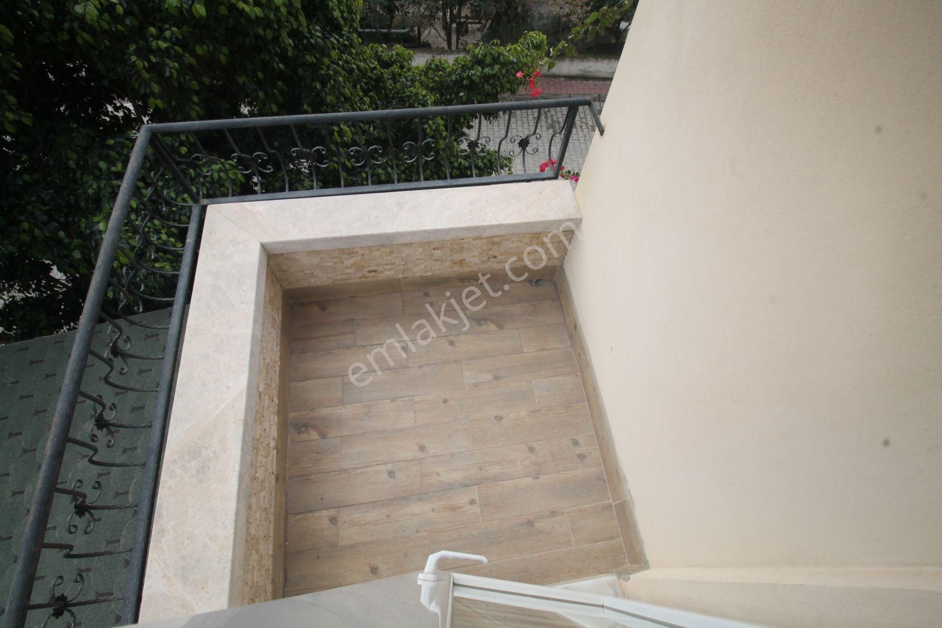 Retro’dan H.okan Merzeci Mah’de Nezih Dubleks B.mutfak 4+1 - Görsel 18