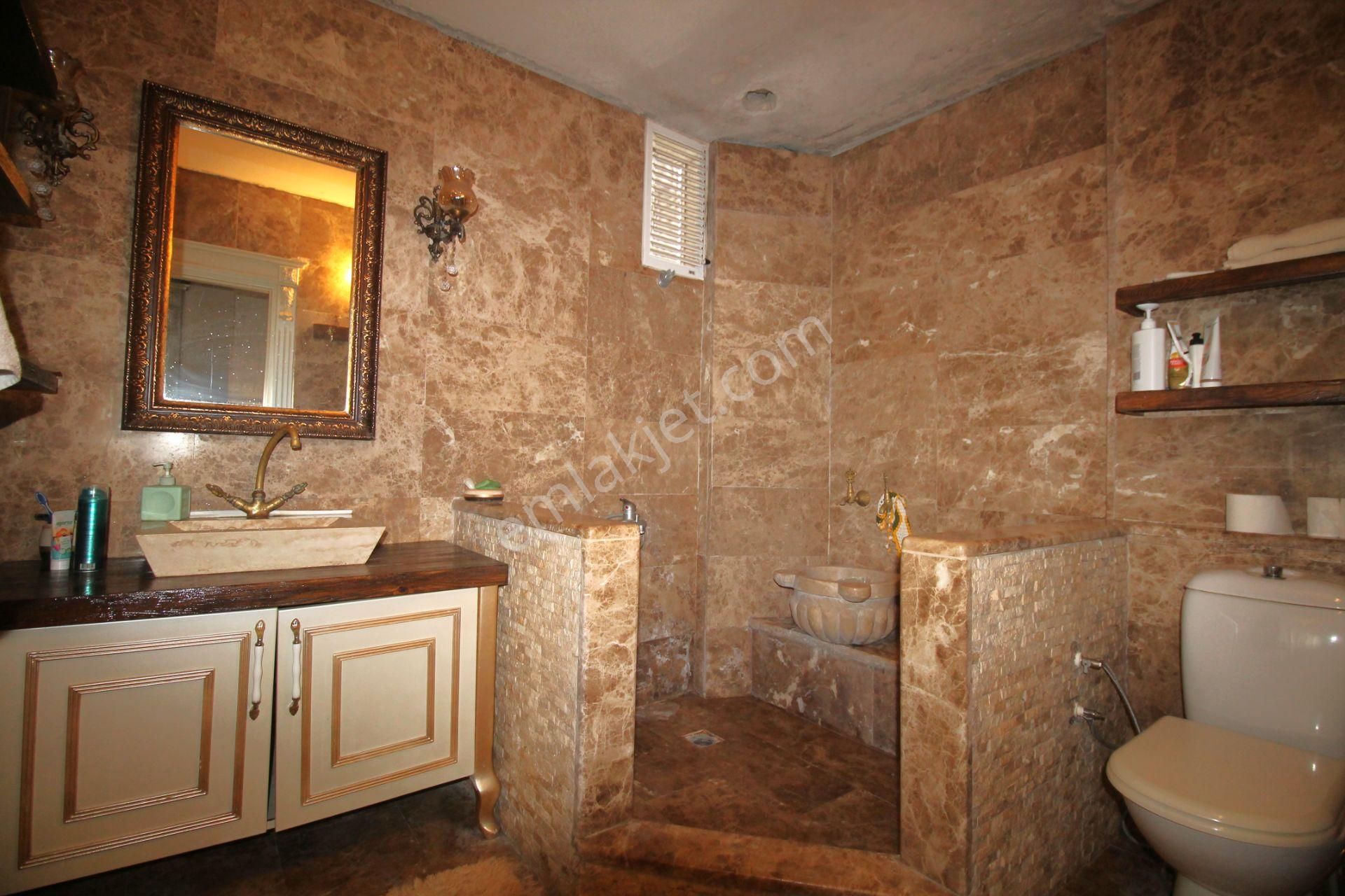 Retro’dan H.okan Merzeci Mah’de Nezih Dubleks B.mutfak 4+1 - Görsel 12