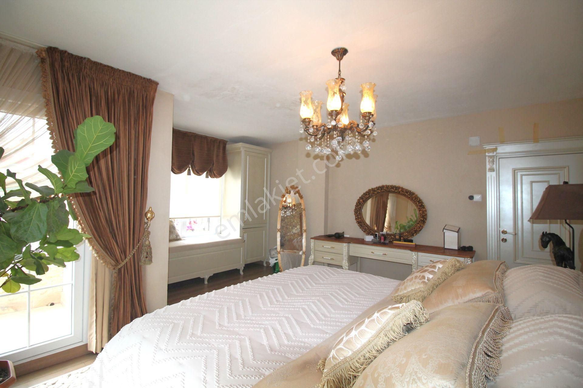 Retro’dan H.okan Merzeci Mah’de Nezih Dubleks B.mutfak 4+1 - Görsel 30