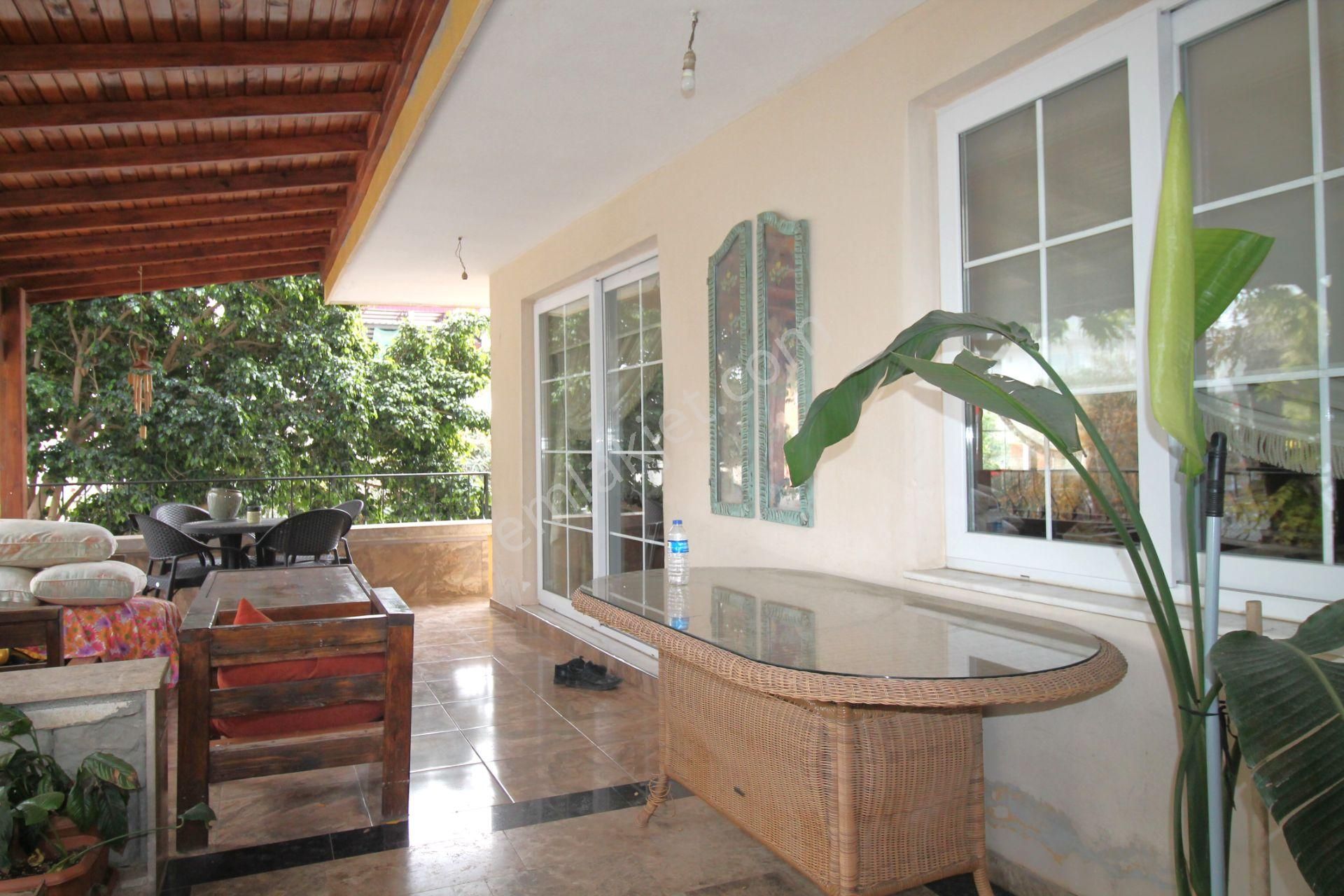 Retro’dan H.okan Merzeci Mah’de Nezih Dubleks B.mutfak 4+1 - Görsel 23