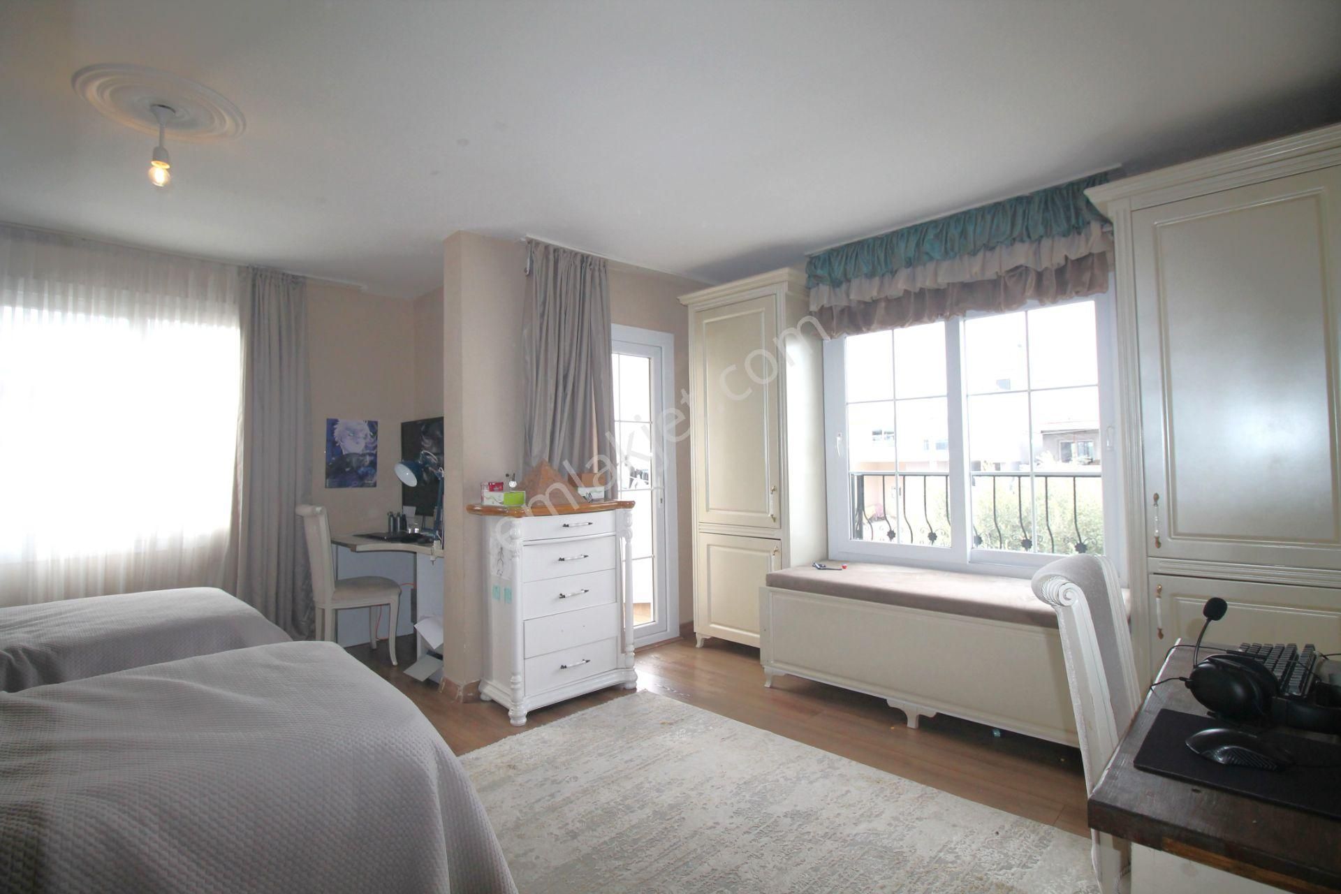 Retro’dan H.okan Merzeci Mah’de Nezih Dubleks B.mutfak 4+1 - Görsel 27