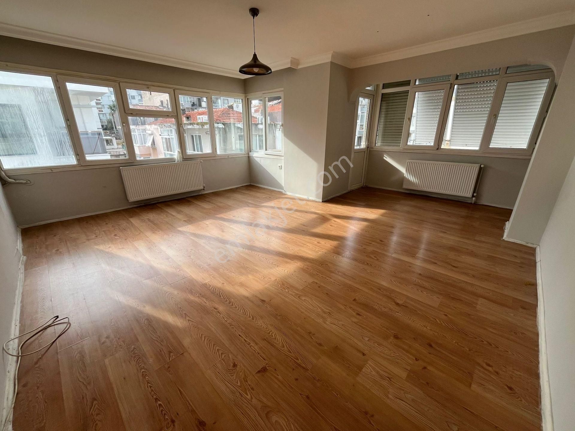 Asil'den Poligonda Cadde Yakını Bakımlı 3+1 Köşe Daire