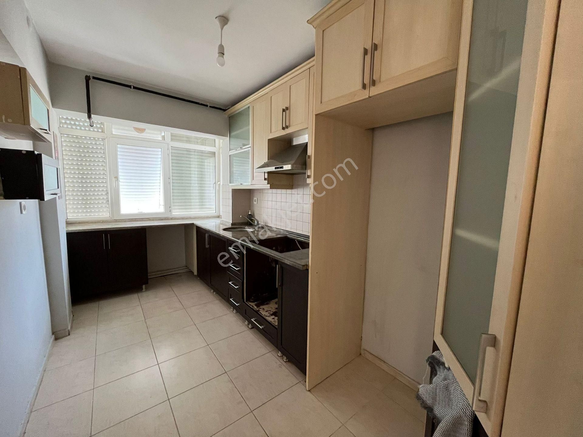 Asil'den Poligonda Cadde Yakını Bakımlı 3+1 Köşe Daire - Görsel 7