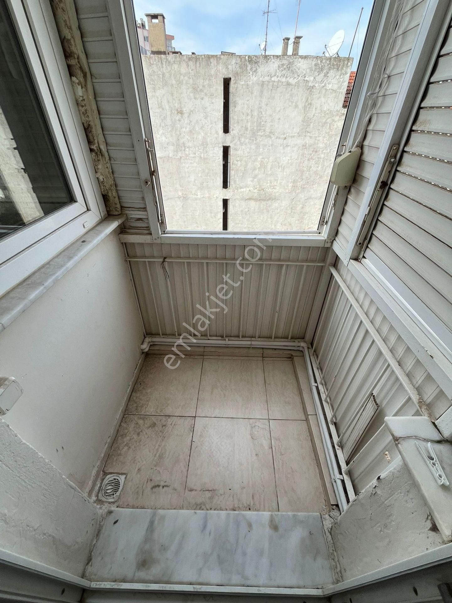 Asil'den Poligonda Cadde Yakını Bakımlı 3+1 Köşe Daire - Görsel 19