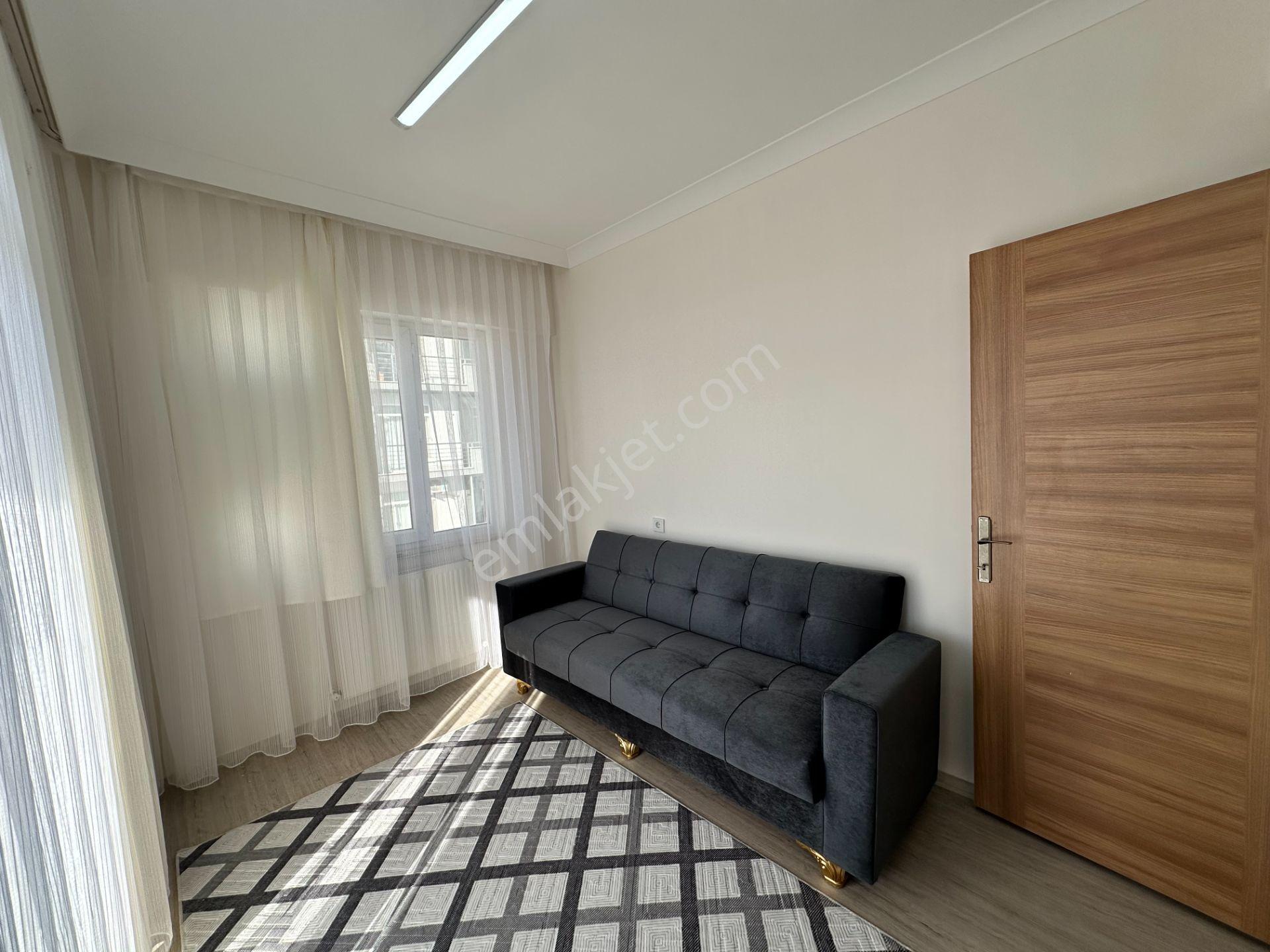 Babil Emlaktn Satlık Cadde Üzeri Güneybatı Köşe 2+1 Stüdyo Daire - Görsel 12
