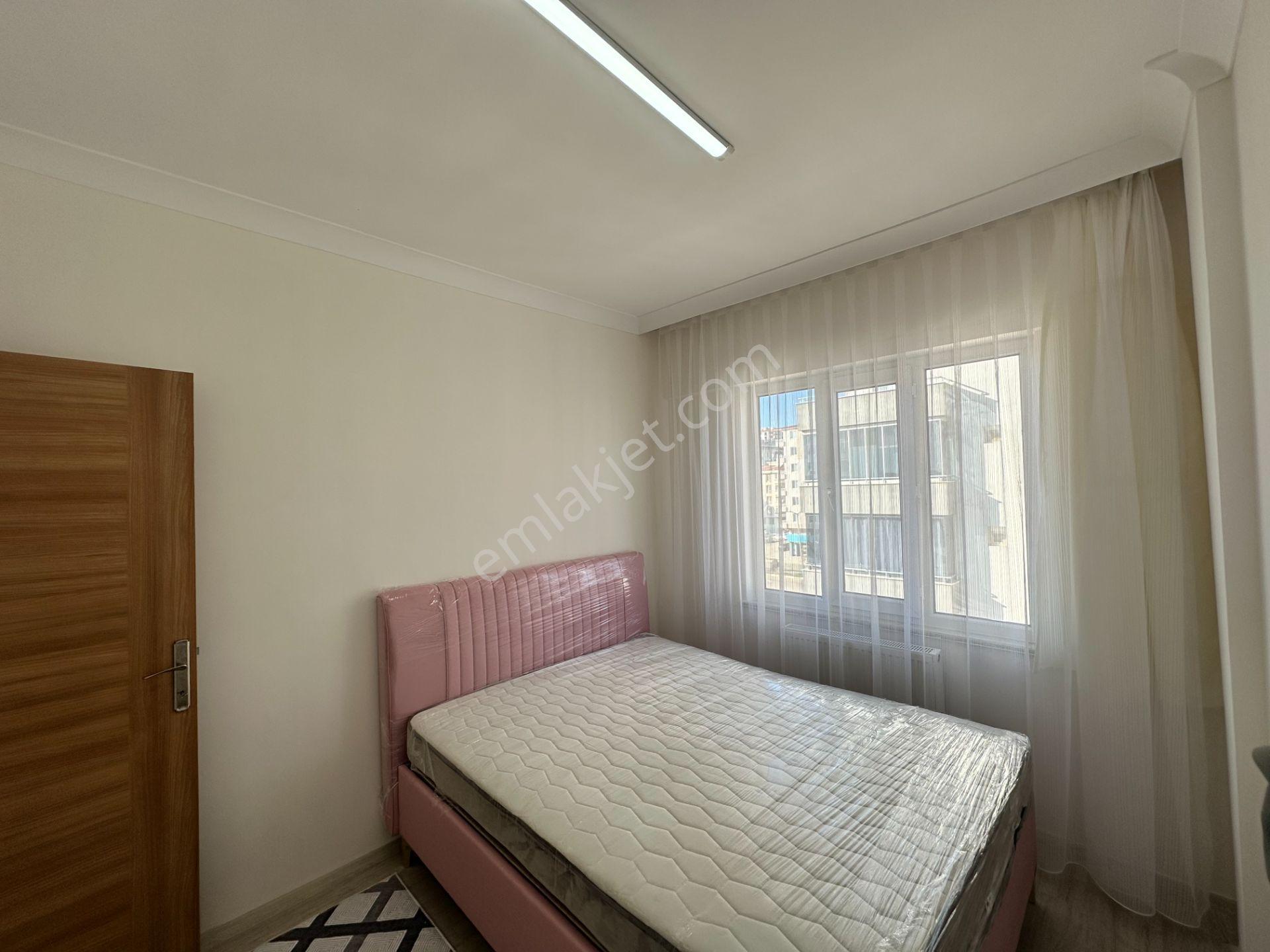 Babil Emlaktn Satlık Cadde Üzeri Güneybatı Köşe 2+1 Stüdyo Daire - Görsel 7