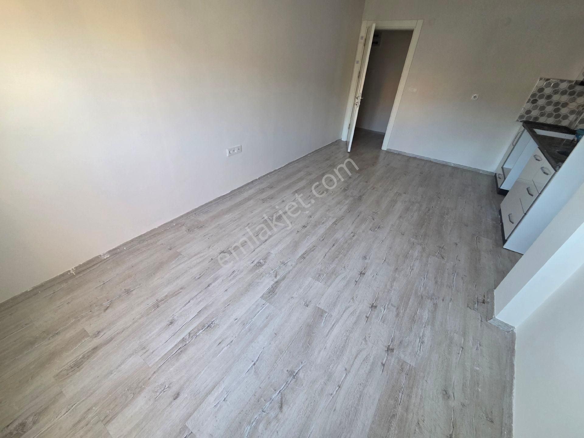 Bornova Merkez Aşık Veysel Yakını 1+1 Eşyasız - Görsel 5