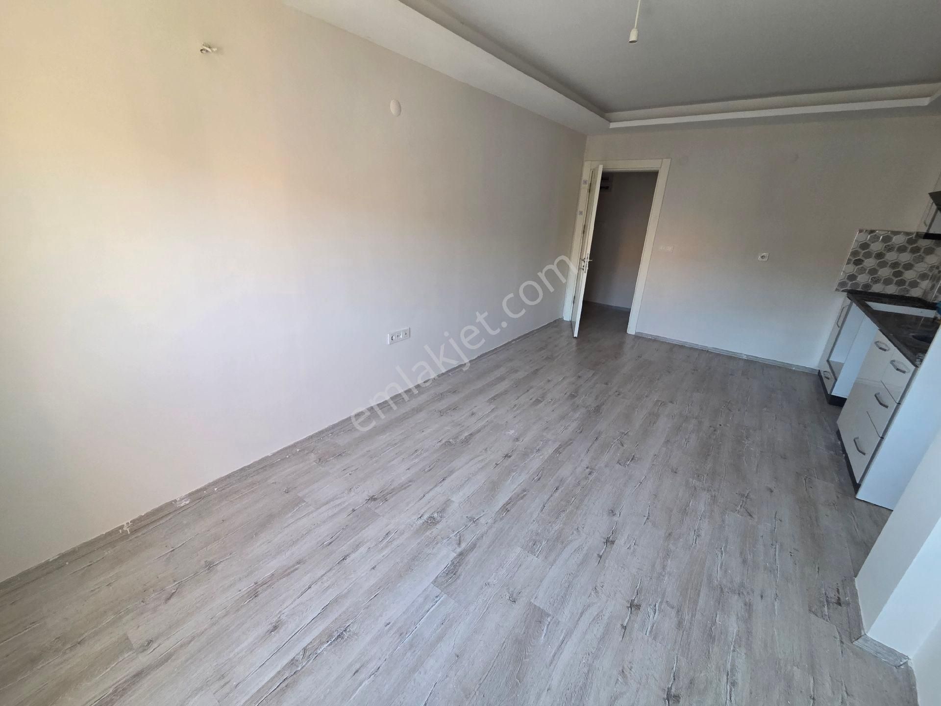 Bornova Merkez Aşık Veysel Yakını 1+1 Eşyasız - Görsel 6