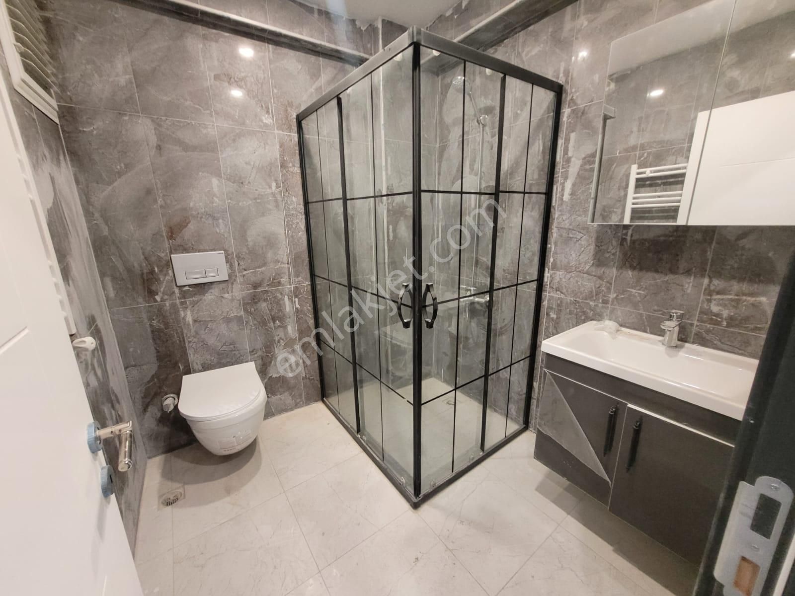 Üç Kardeşler'den Malkoçoğlu Mah Sıfır 2+1 105m² Orta Kat Daire - Görsel 32