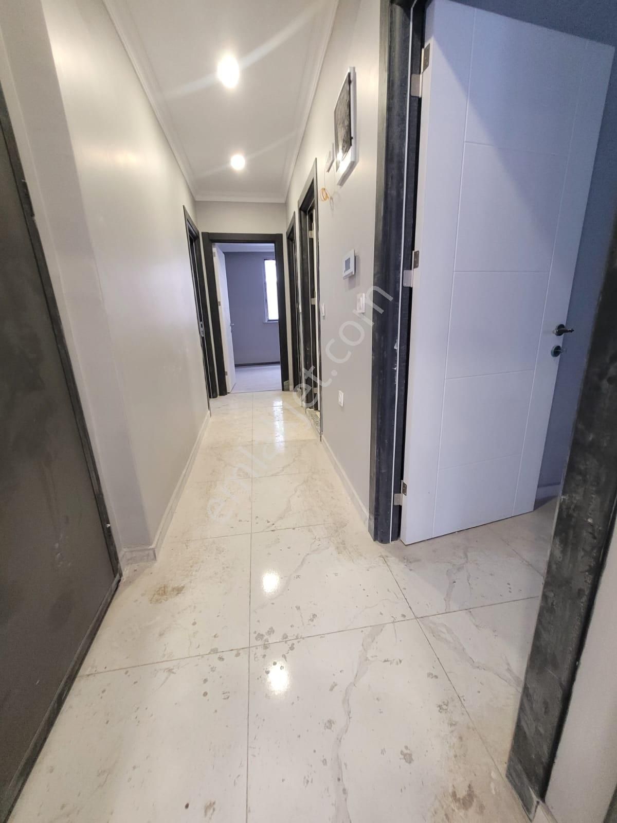 Üç Kardeşler'den Malkoçoğlu Mah Sıfır 2+1 105m² Orta Kat Daire - Görsel 26