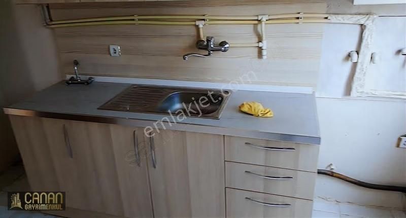 Pendik E5 Metro Yakın Daire Kiralık 3+1 - Görsel 3