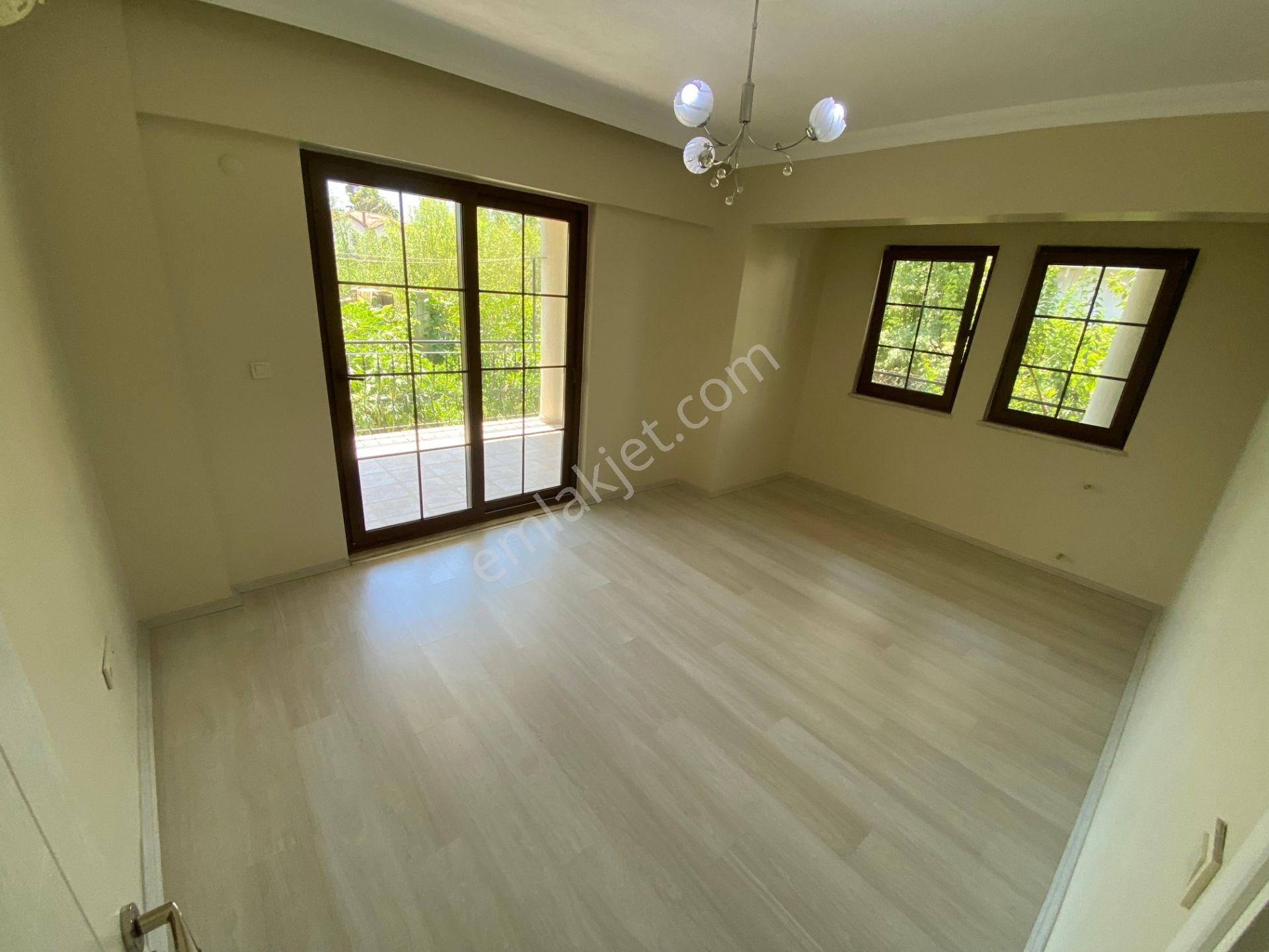 Tuana Emlak'tan Köyceğiz Gülpınar'da 3+1 Giriş Kat - Görsel 13