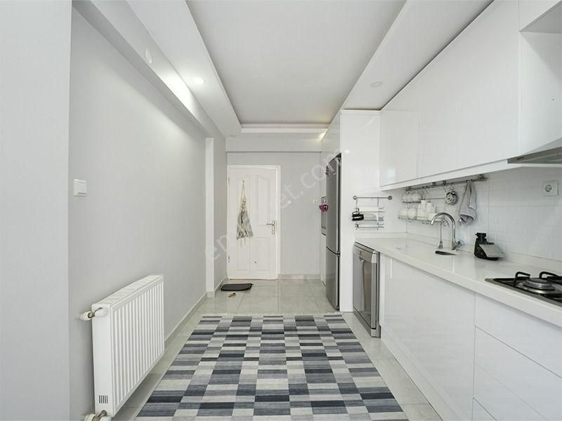 C21 Cius; Hisar Mah. Deniz Manzaralı 3+1 Ara Kat Eşyalı Kiralık - Görsel 12