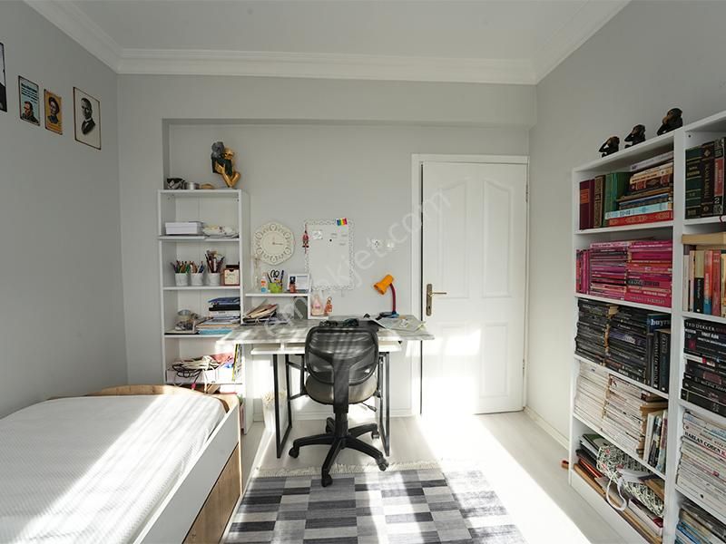 C21 Cius; Hisar Mah. Deniz Manzaralı 3+1 Ara Kat Eşyalı Kiralık - Görsel 16