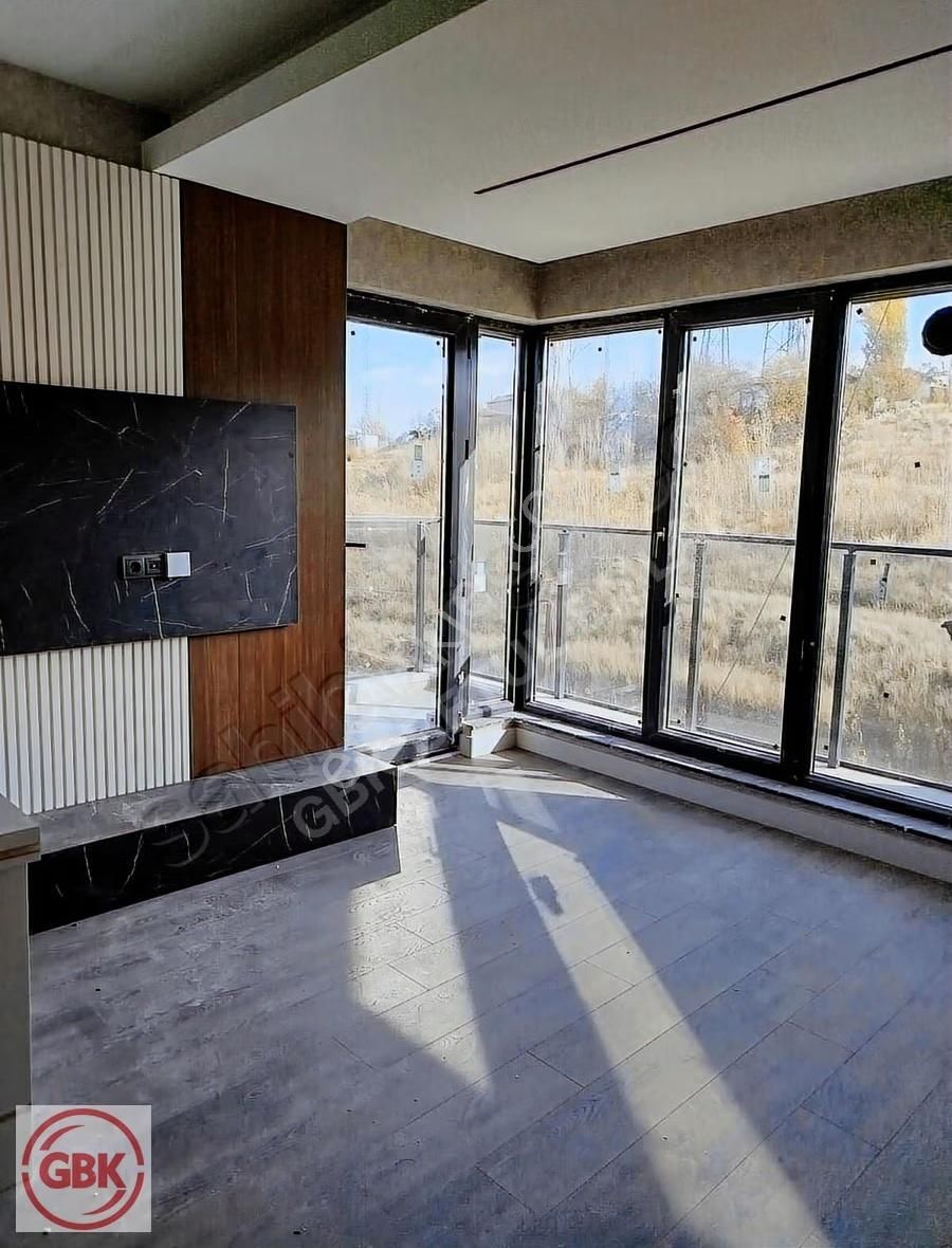 Keklik Pınarı 1+1 Giriş Satılık Lüxs Daire