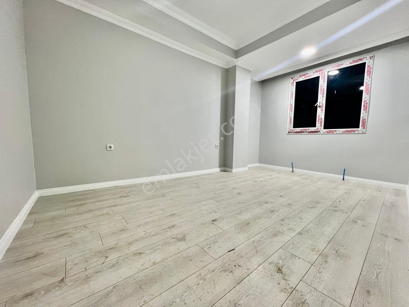 Loft'tan Gültepe Mah Beş Yol Metrobüs Dibinde 2+1 90m2 Satılık Sıfır 1.kat Daire - Görsel 13