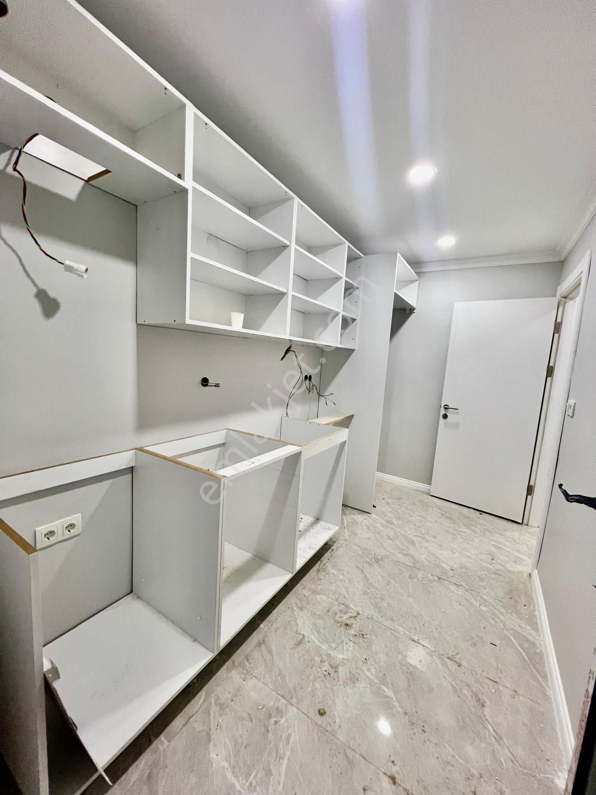 Loft'tan Gültepe Mah Beş Yol Metrobüs Dibinde 2+1 90m2 Satılık Sıfır 1.kat Daire - Görsel 10