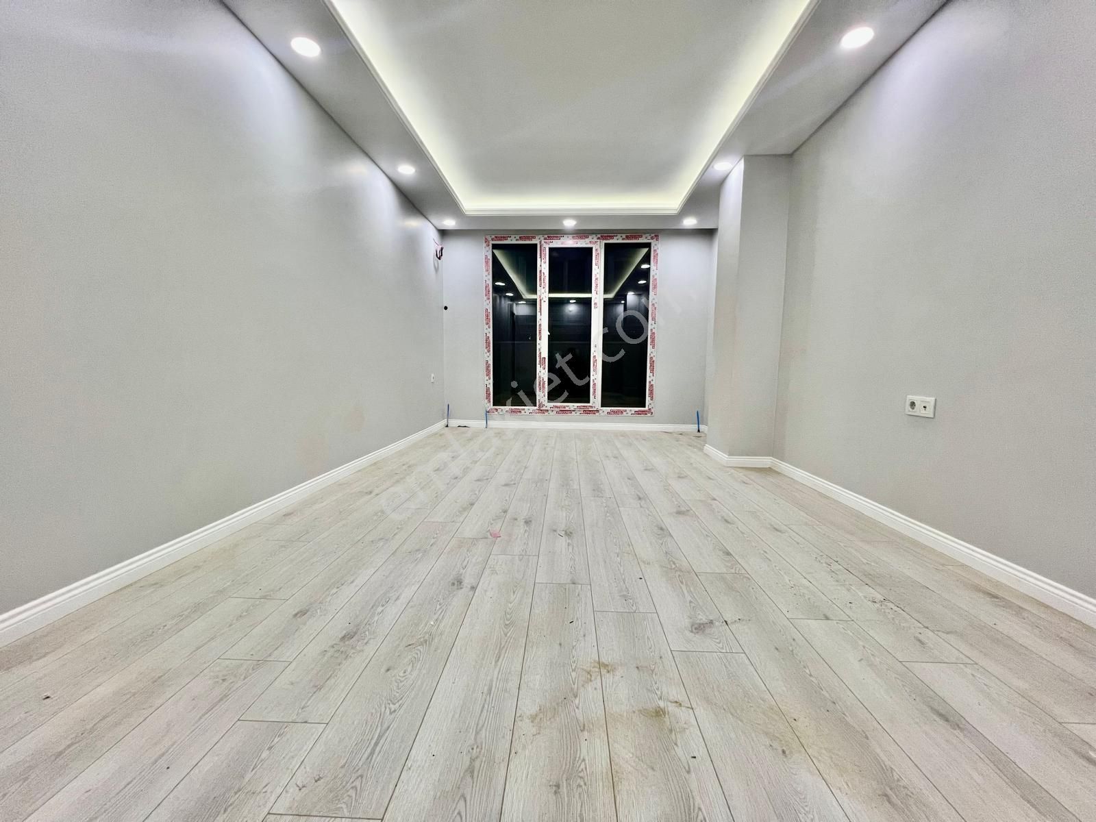 Loft'tan Gültepe Mah Beş Yol Metrobüs Dibinde 2+1 90m2 Satılık Sıfır 1.kat Daire - Görsel 2