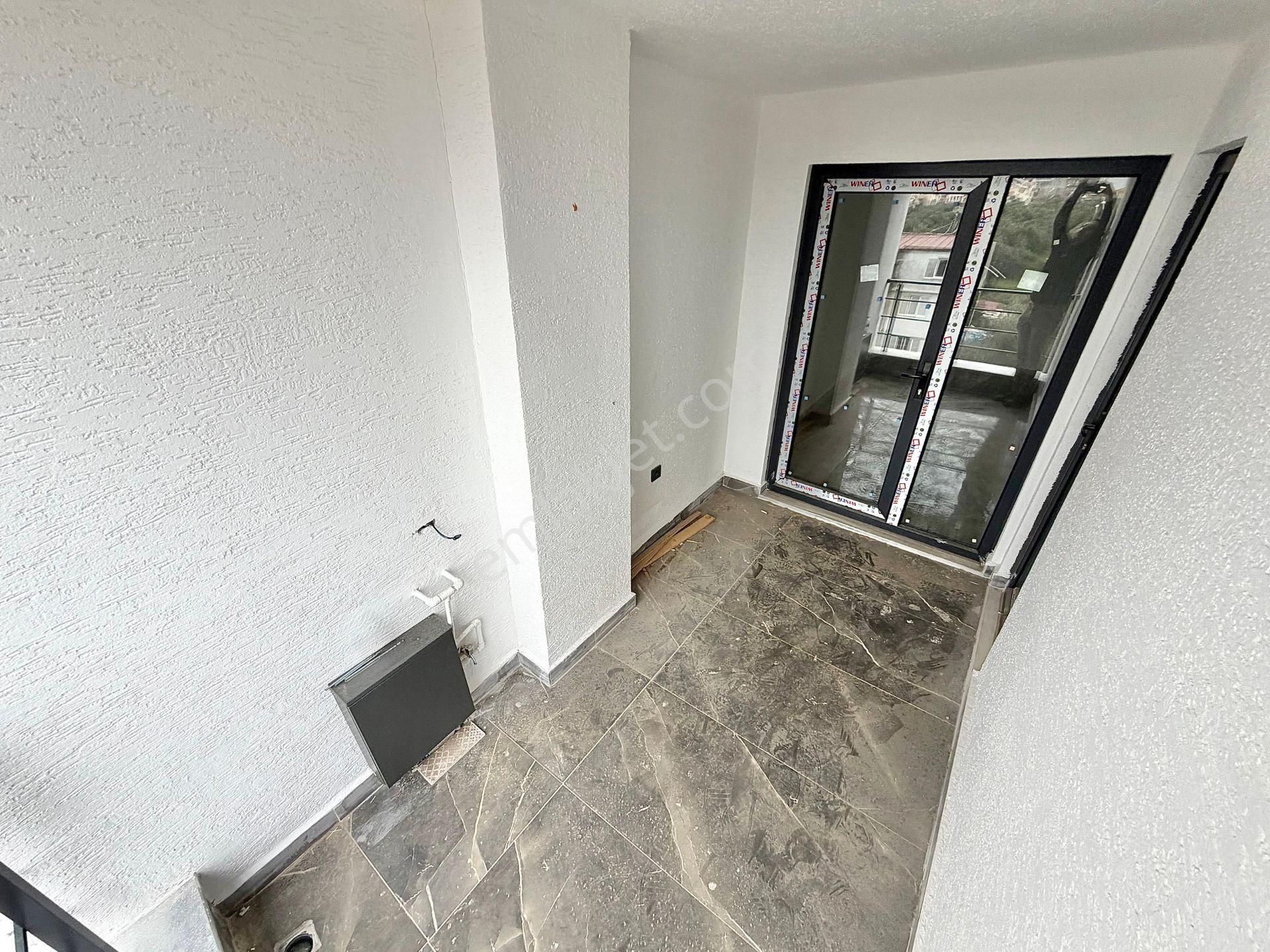 Home And Cardan Kadıköyde Ön Cephe 1+1 Sıfır Satılık Daire - Görsel 12