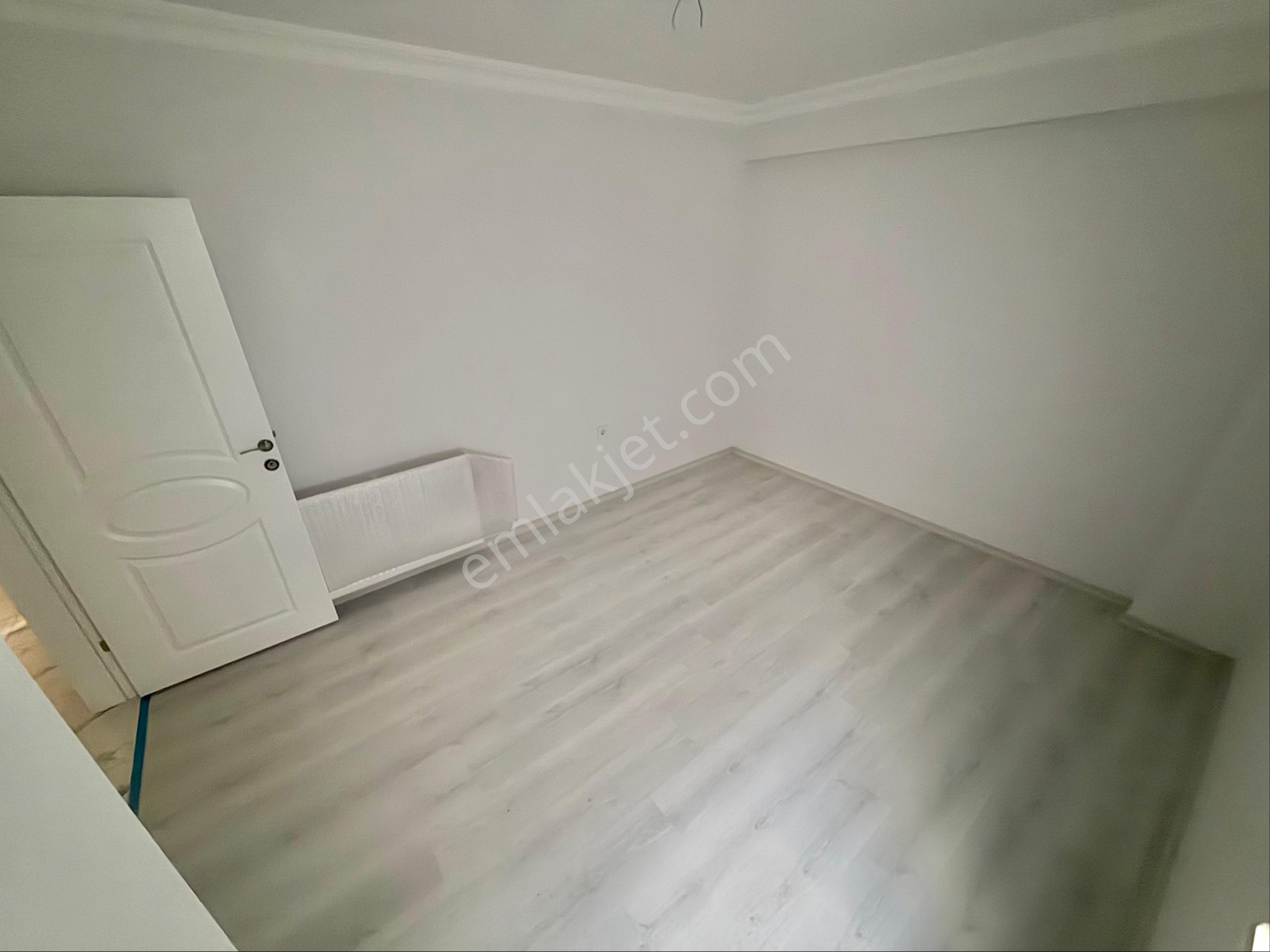 Home And Car'dan Ön Cephe Yeni Binada 3+1 Ayrı Mutfak Daire - Görsel 8