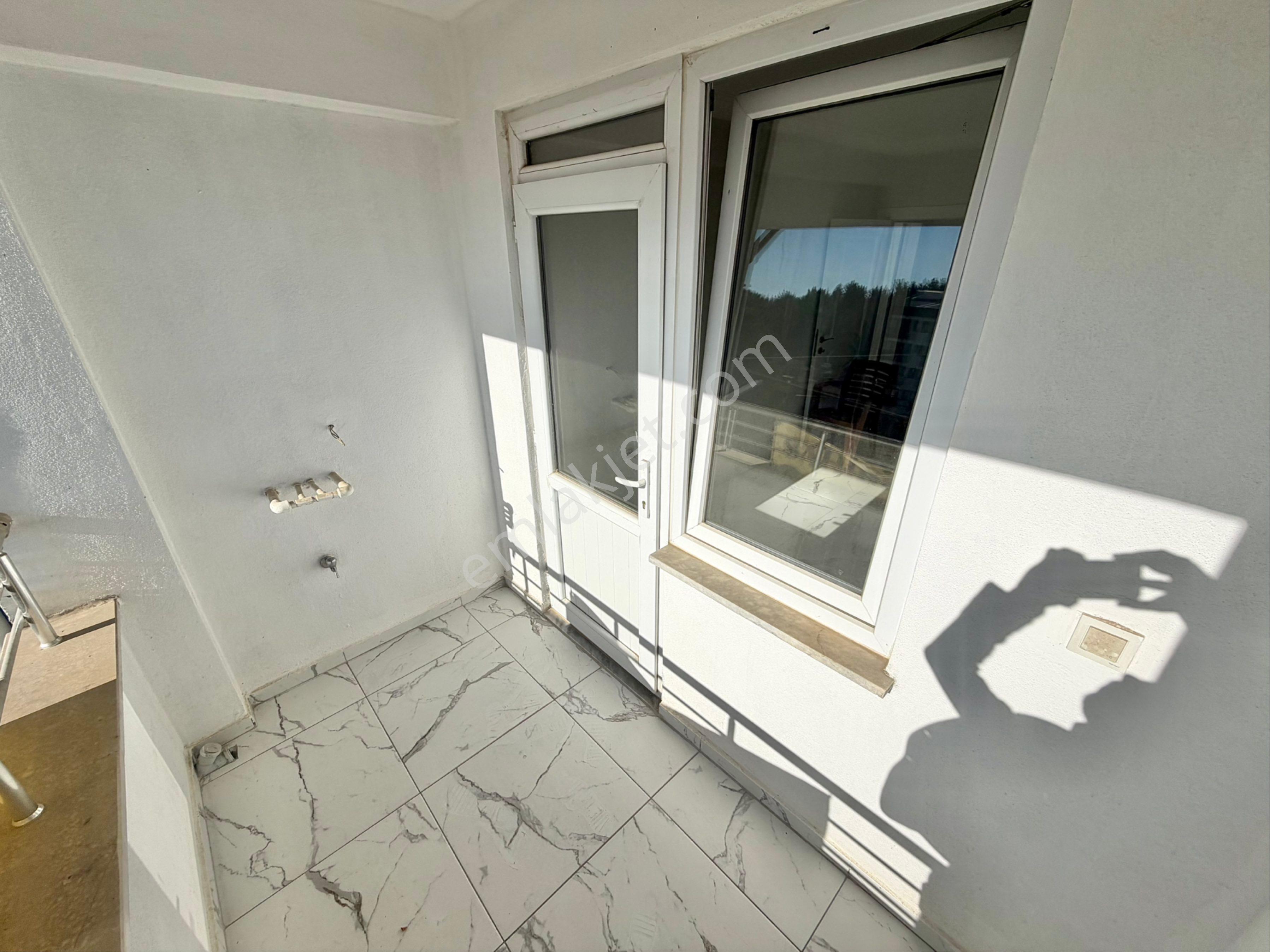 Home And Car'dan Ön Cephe Yeni Binada 3+1 Ayrı Mutfak Daire - Görsel 31