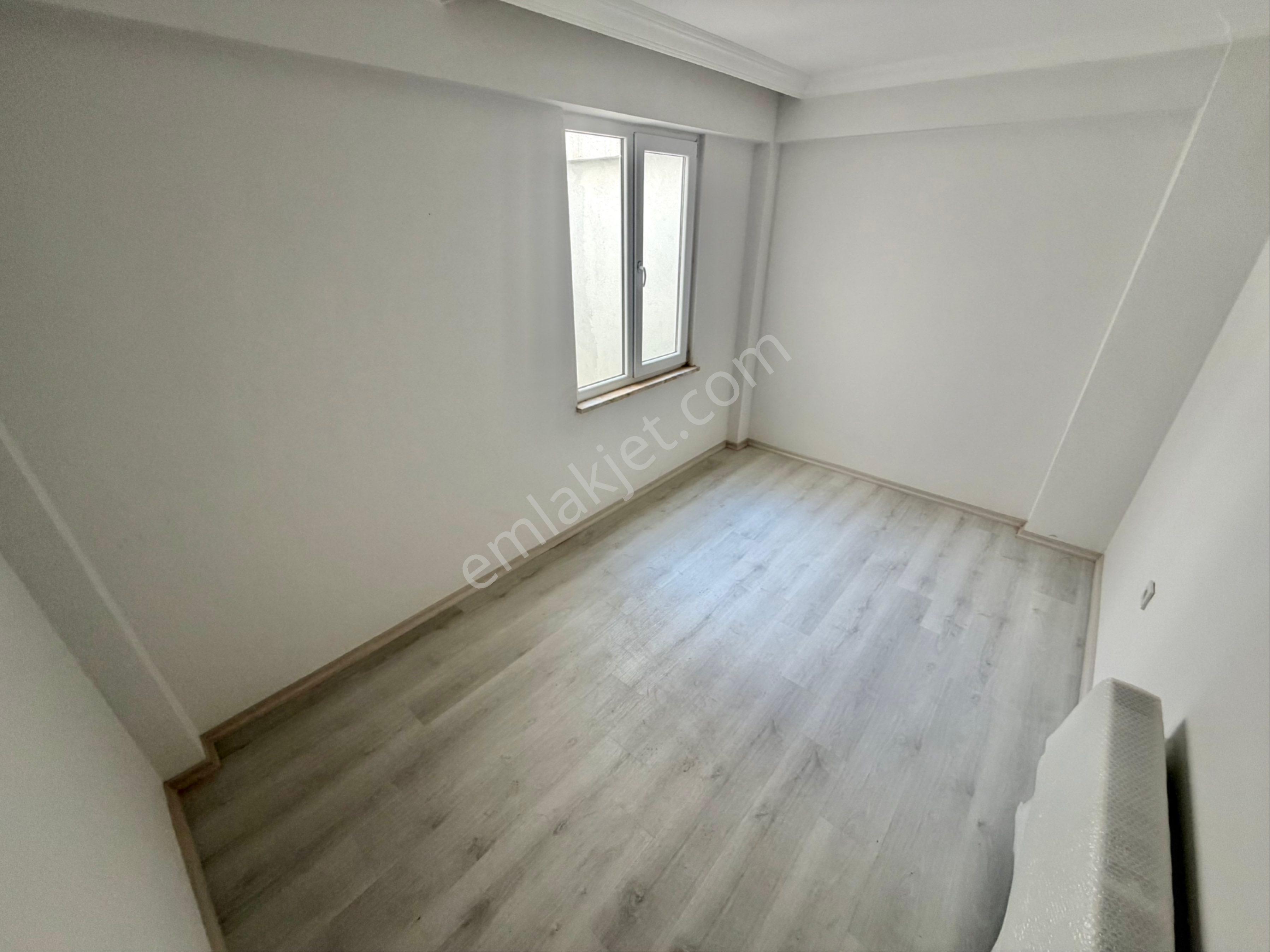 Home And Car'dan Ön Cephe Yeni Binada 3+1 Ayrı Mutfak Daire - Görsel 13