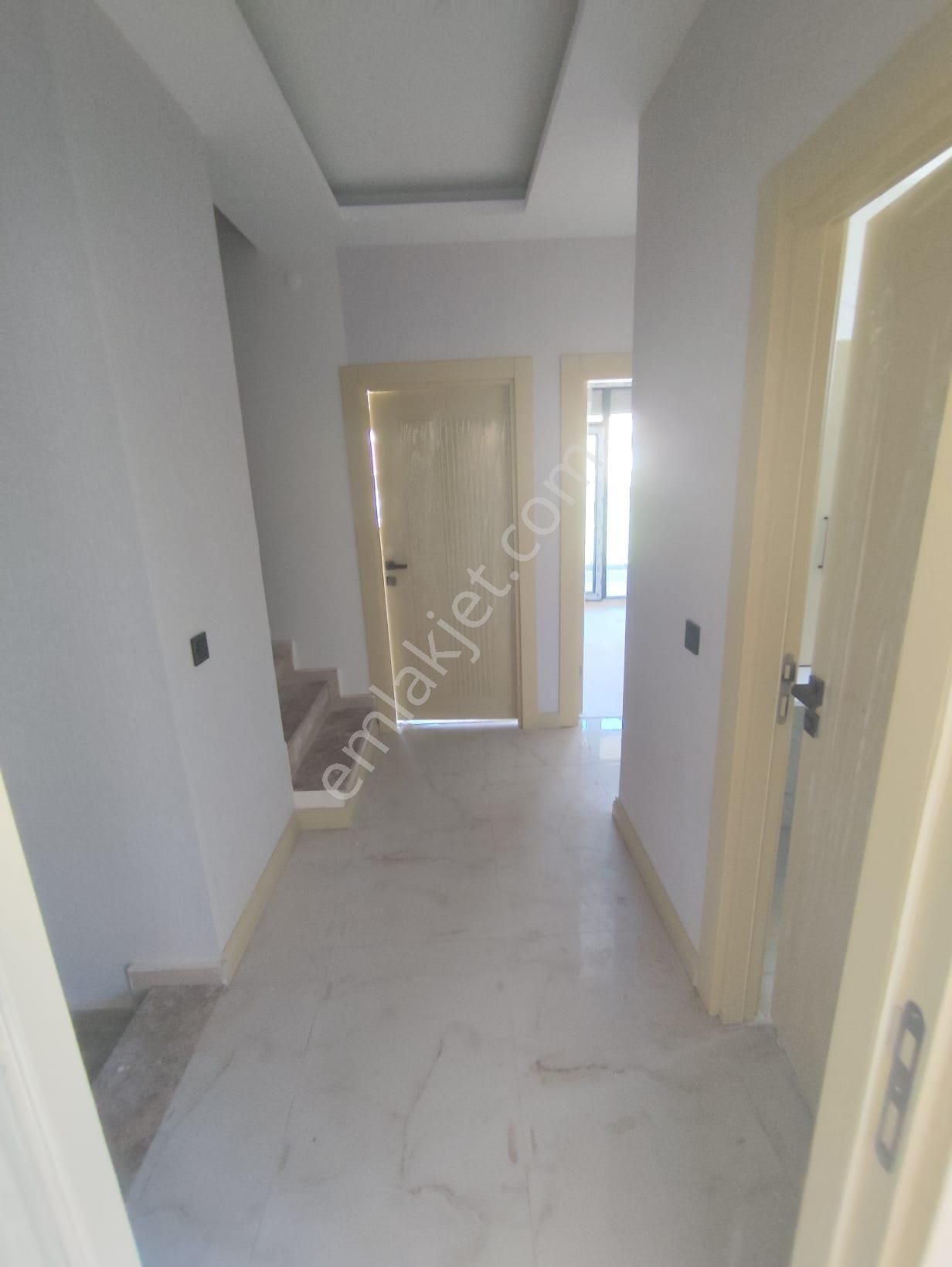 Grand Gruop'tan Dübleks 4+1 Lüx Satılık Villa - Görsel 16