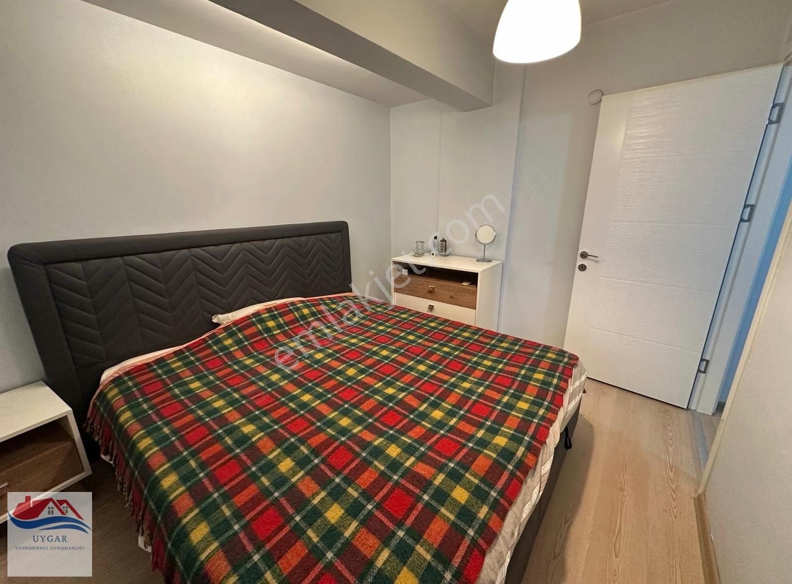 Karşıyaka Girne Cadde Yakını Satılık 3+1 Daire - Görsel 15