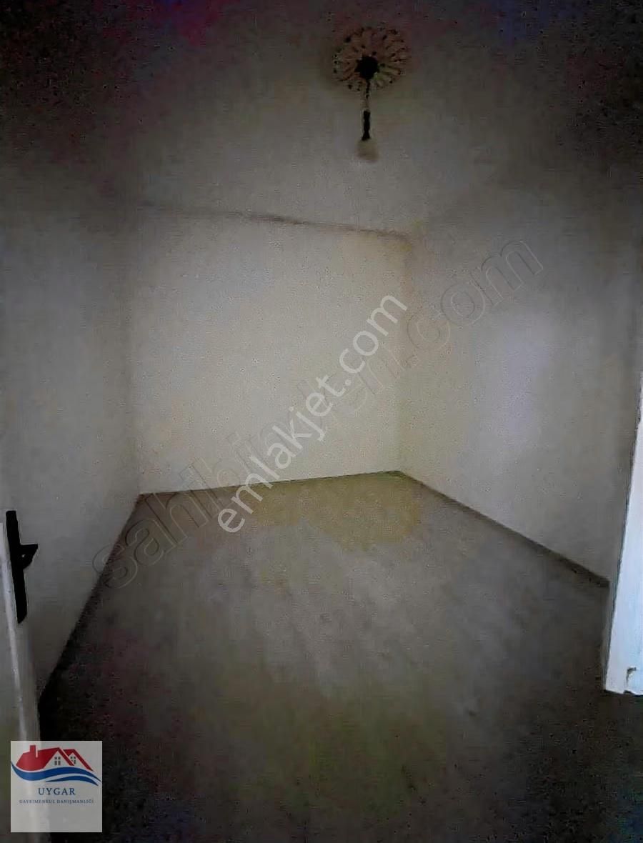 Bayraklı Alpaslan Mahallesinde 2+1 Kiralık Daire - Görsel 9