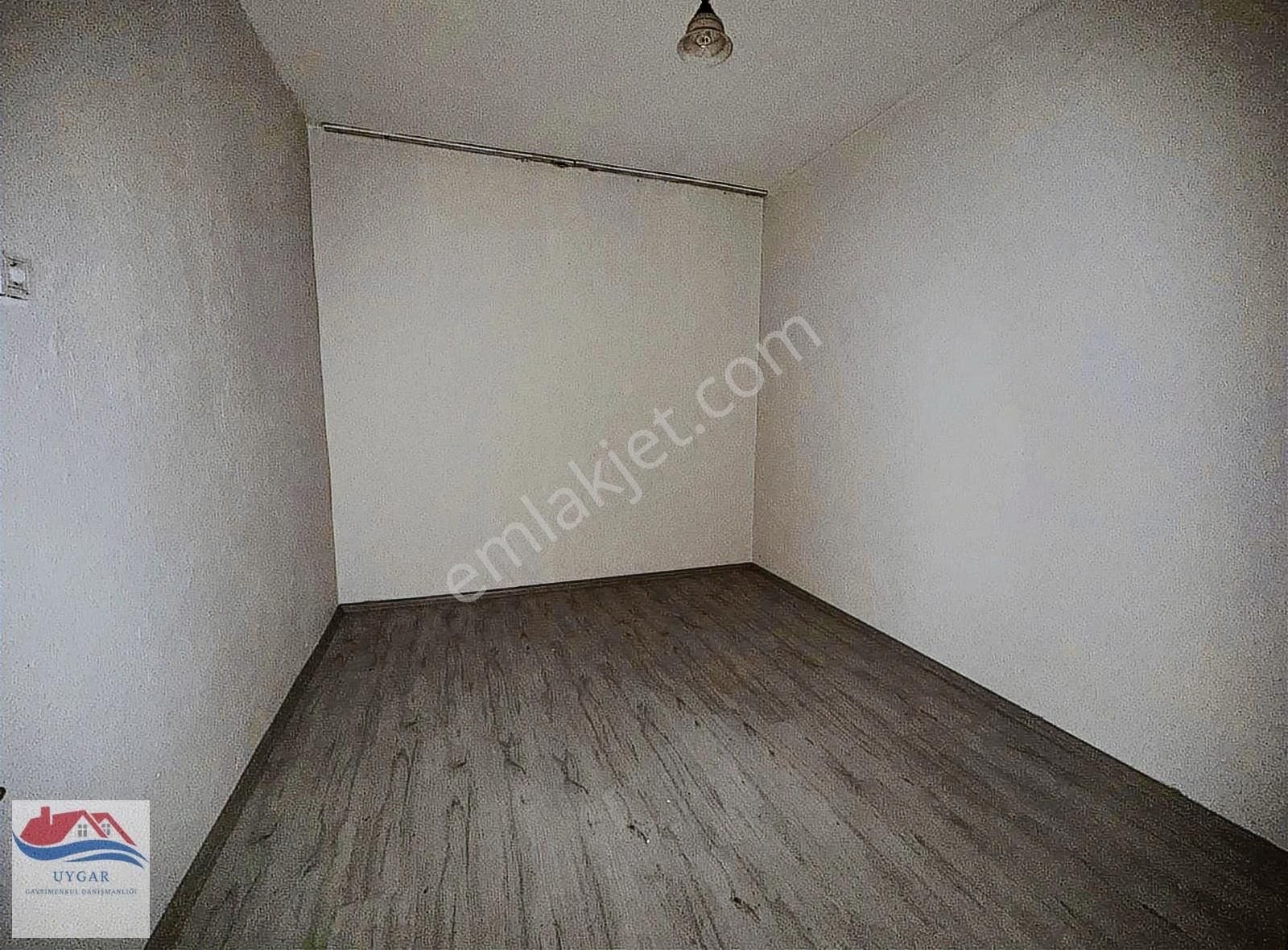 Bayraklı Alpaslan Mahallesinde 2+1 Kiralık Daire - Görsel 15